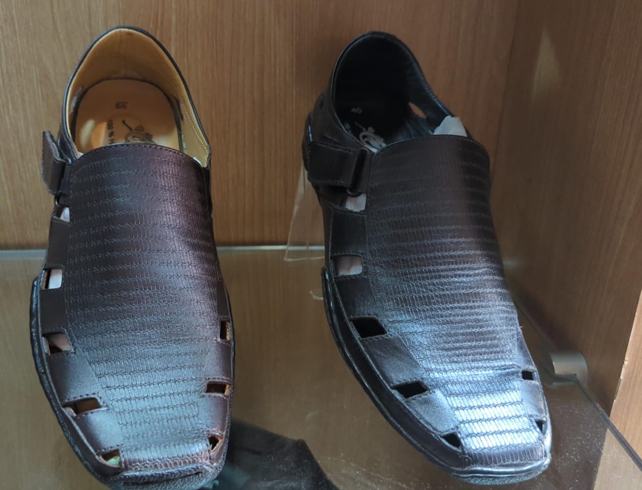 Ostrich Crocs Collection/sandals/slippers