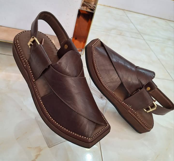 peshawari chappal/ kaptaan chappal/sandals/slippers