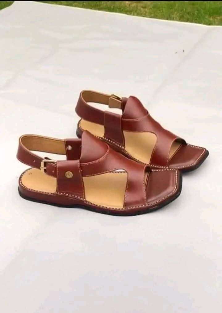 Peshawari chappal/ kaptaan chappal/sandals/slippers