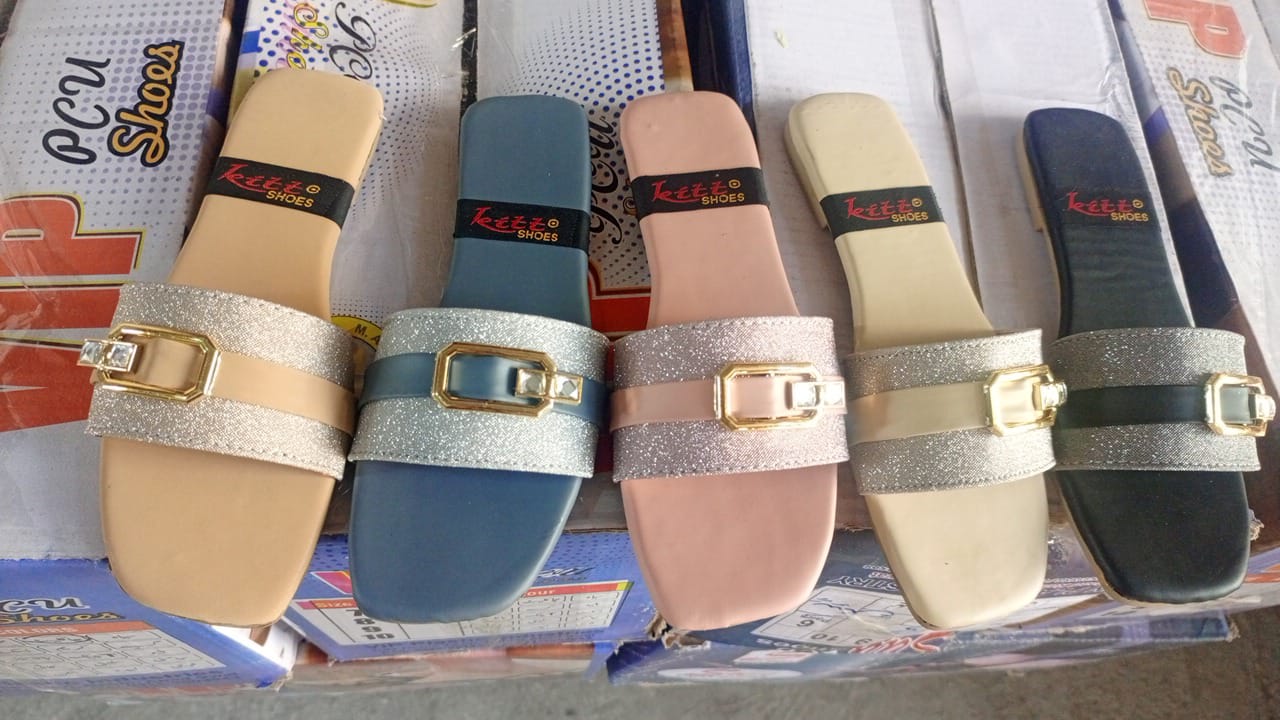 MIR AFZAL SHOES CAMPANY/FLATS/WOMENS