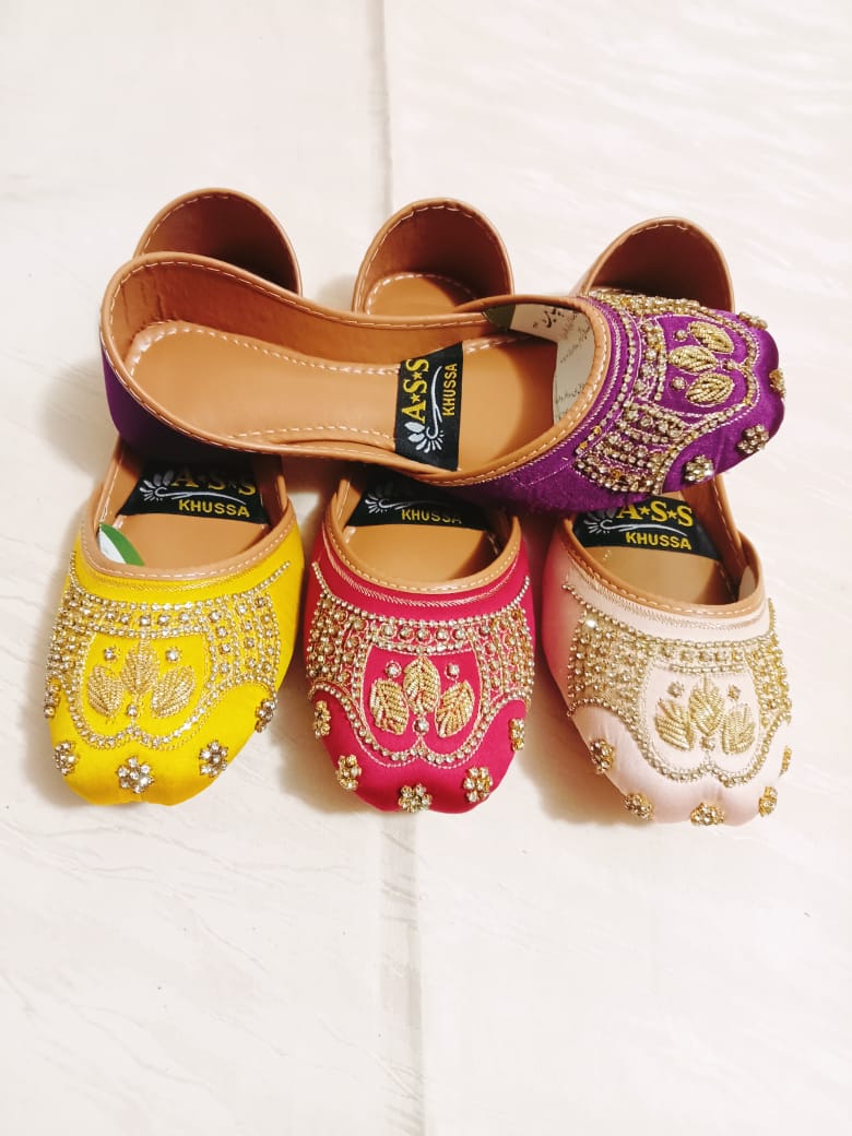 AHMAD KHAN SHOES/LADIES/KHUSSA