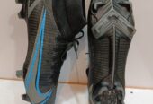 SALMAN SPORTS SHOES , MENS FOOTBALL SHOES