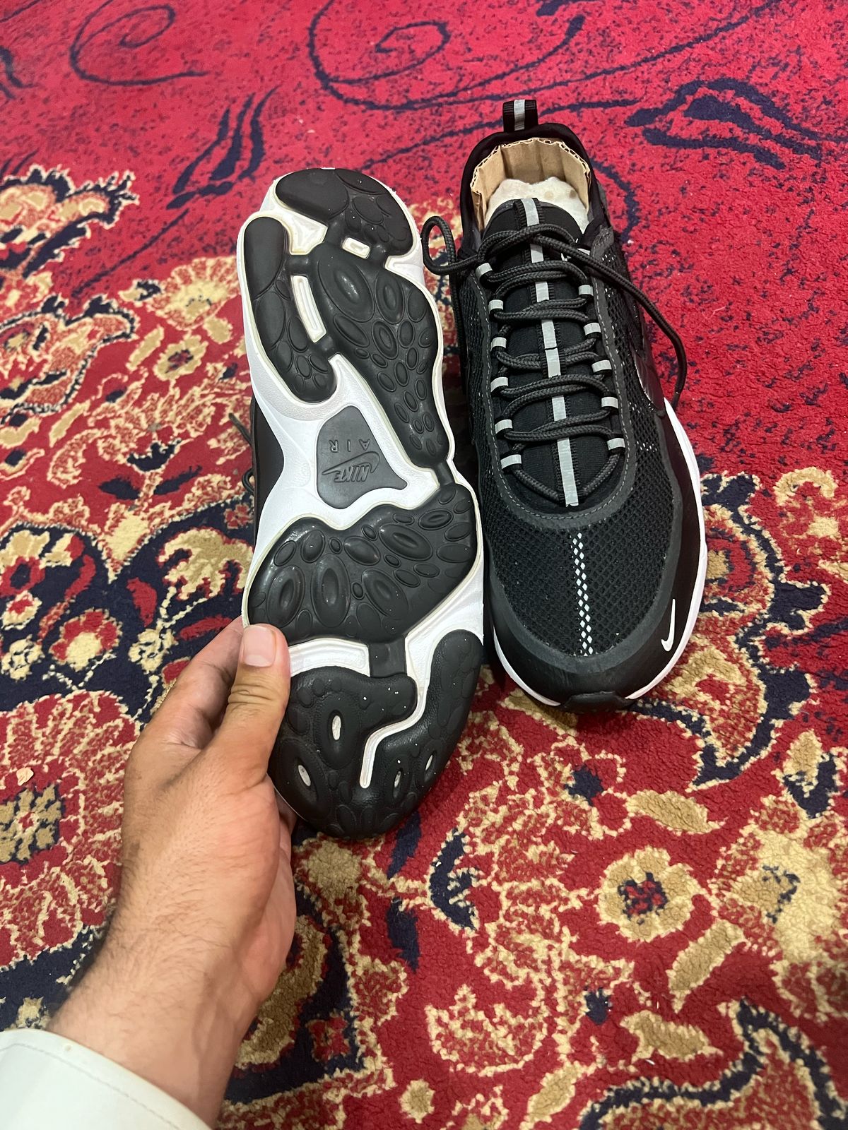 ZAHEEN KHAN MEN’S JOGGER