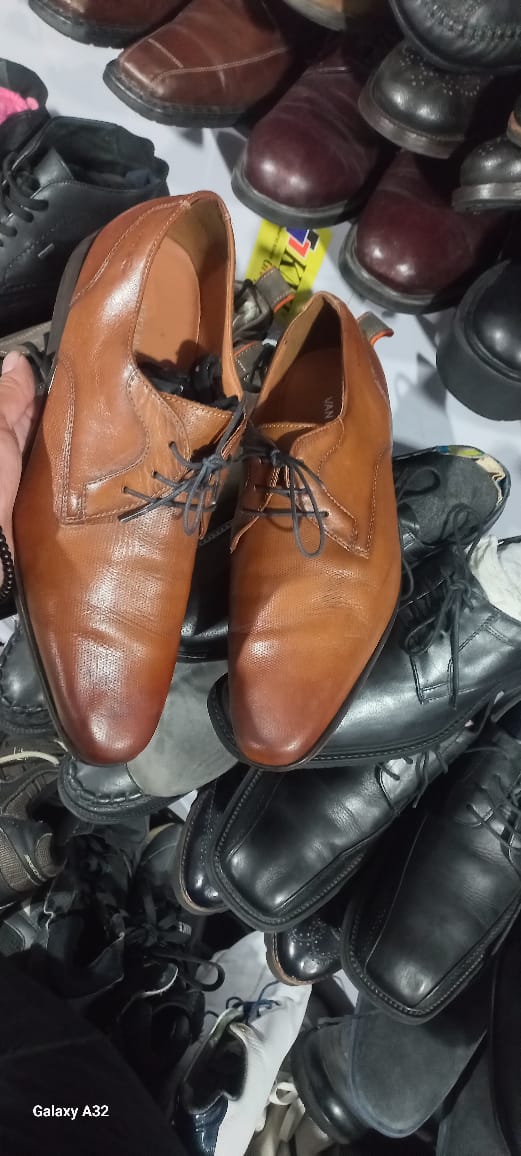 Smart footwear, men’s fashion