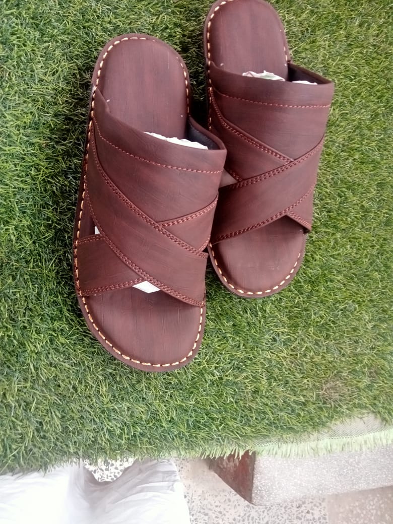 Dua shoes men’s chappal