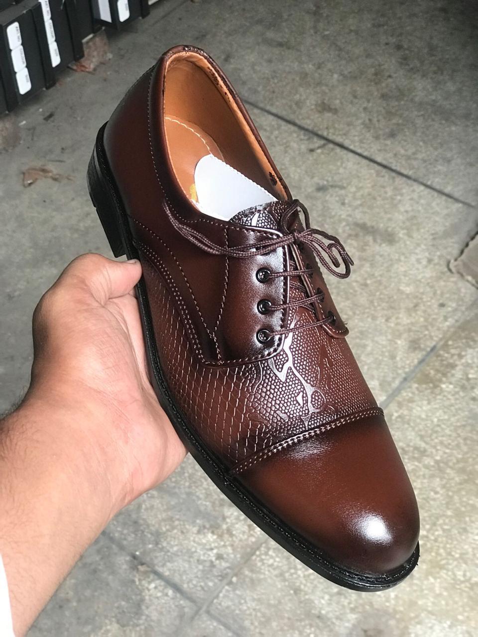 Handmade men’s shoes Oxford style