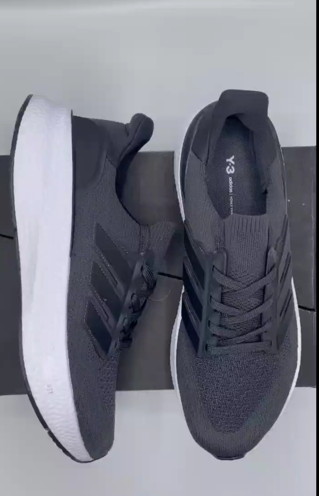 Ali Amazon lots, joggers, Adidas, Men’s