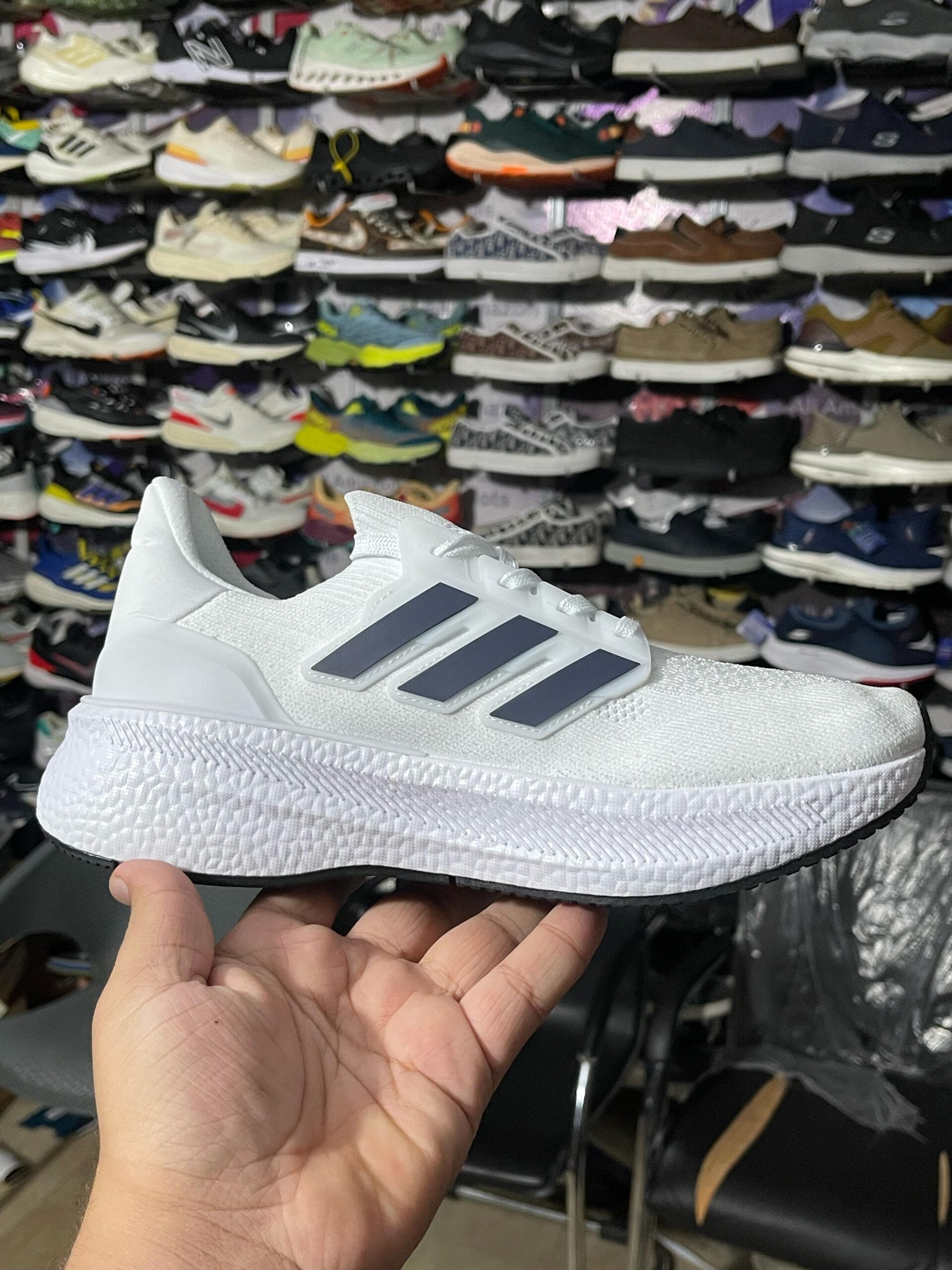 Ali Amazon lots, joggers, Adidas, Men’s