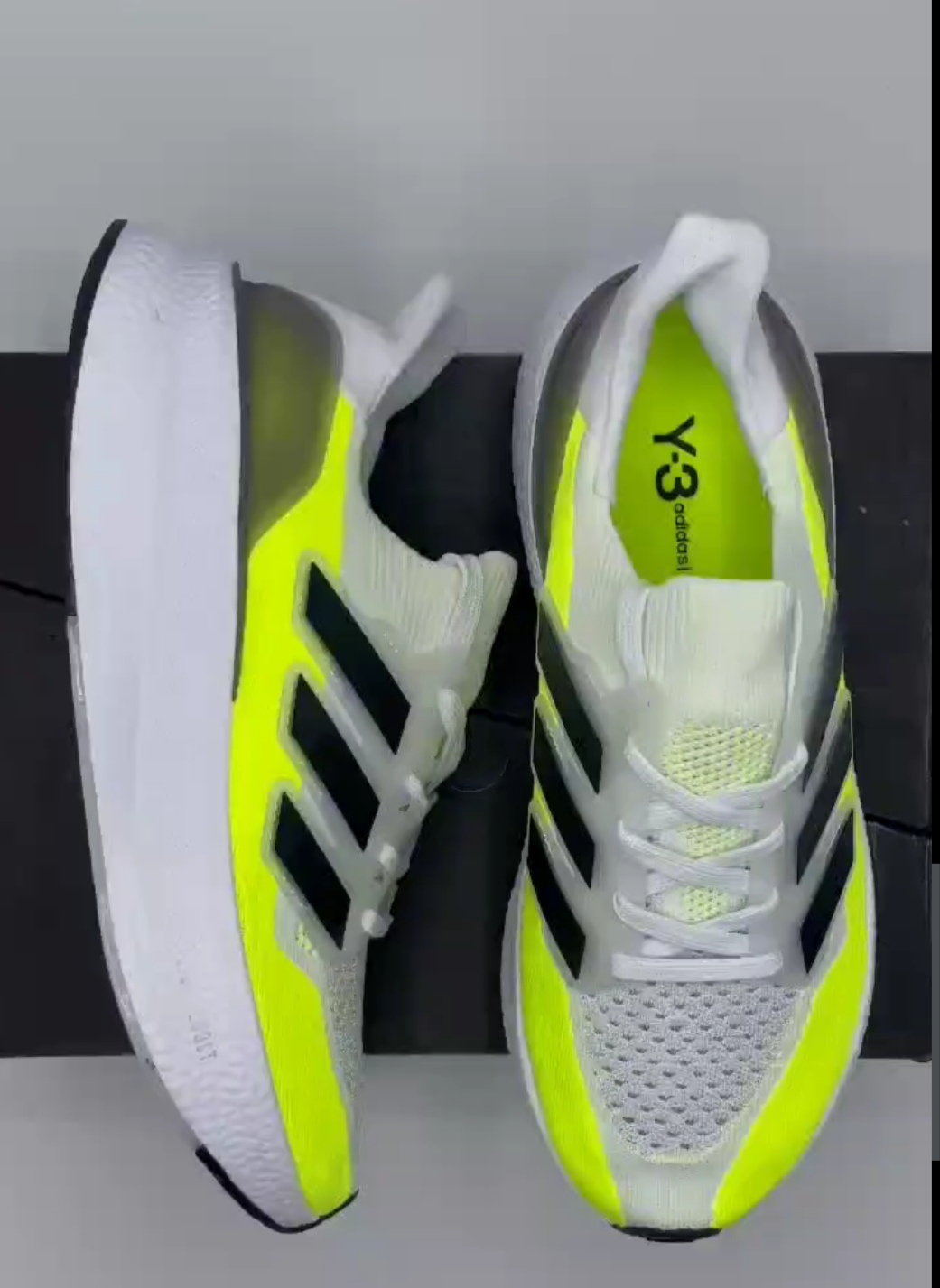 Ali Amazon lots, joggers, Adidas, Men’s