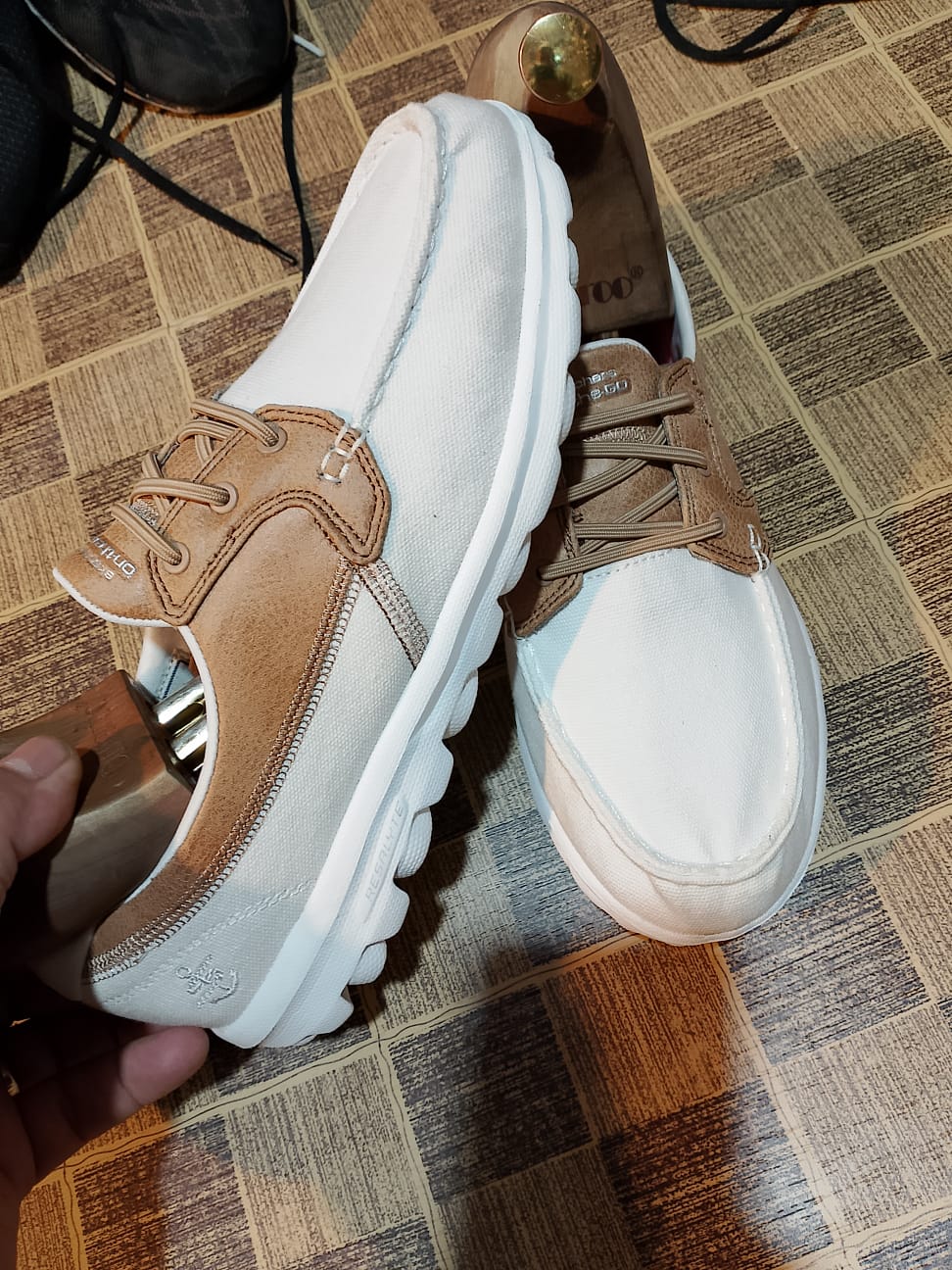 Stitches mens casual