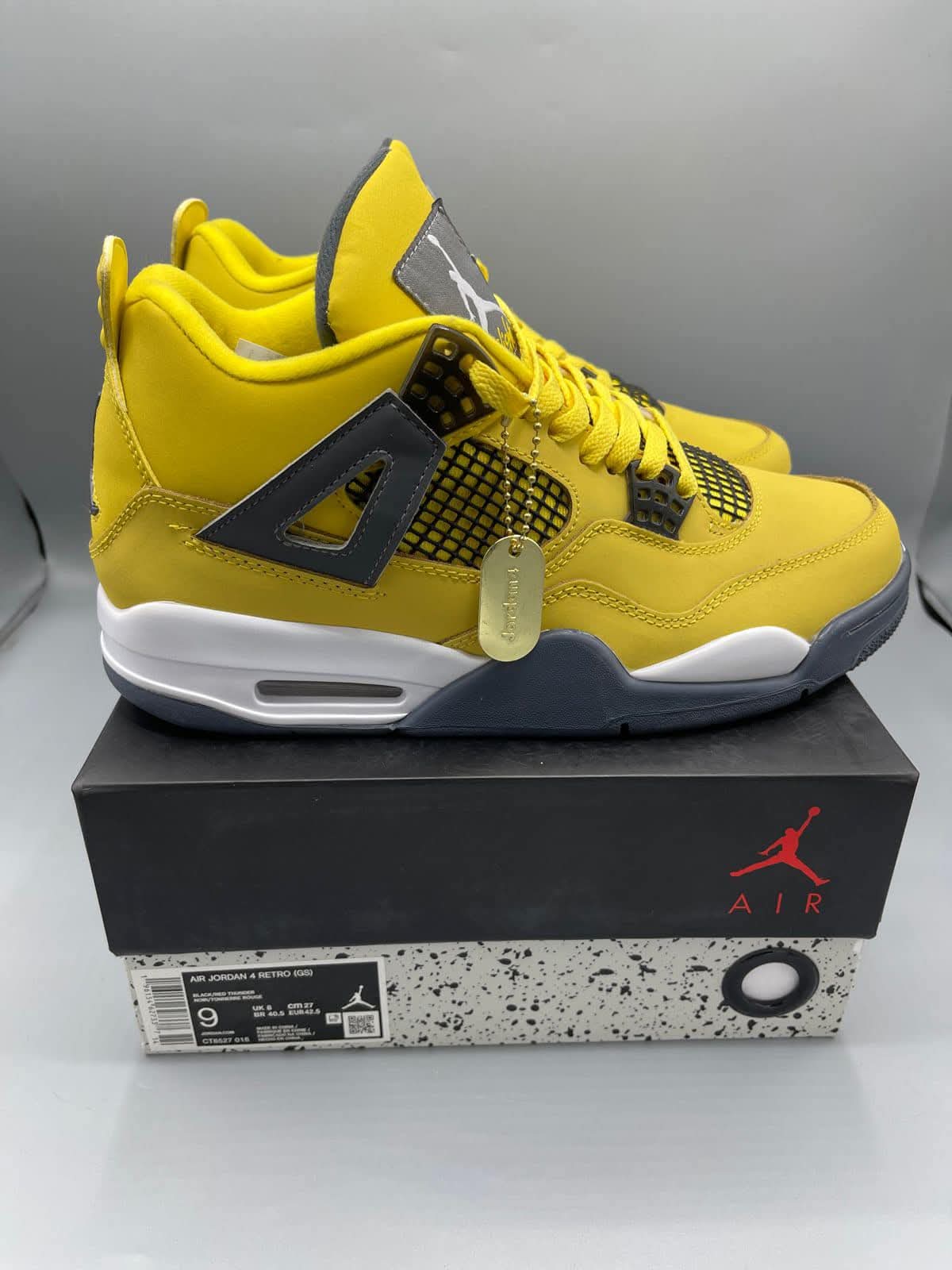 Ali Amazon lots Nike Air Jordan 1