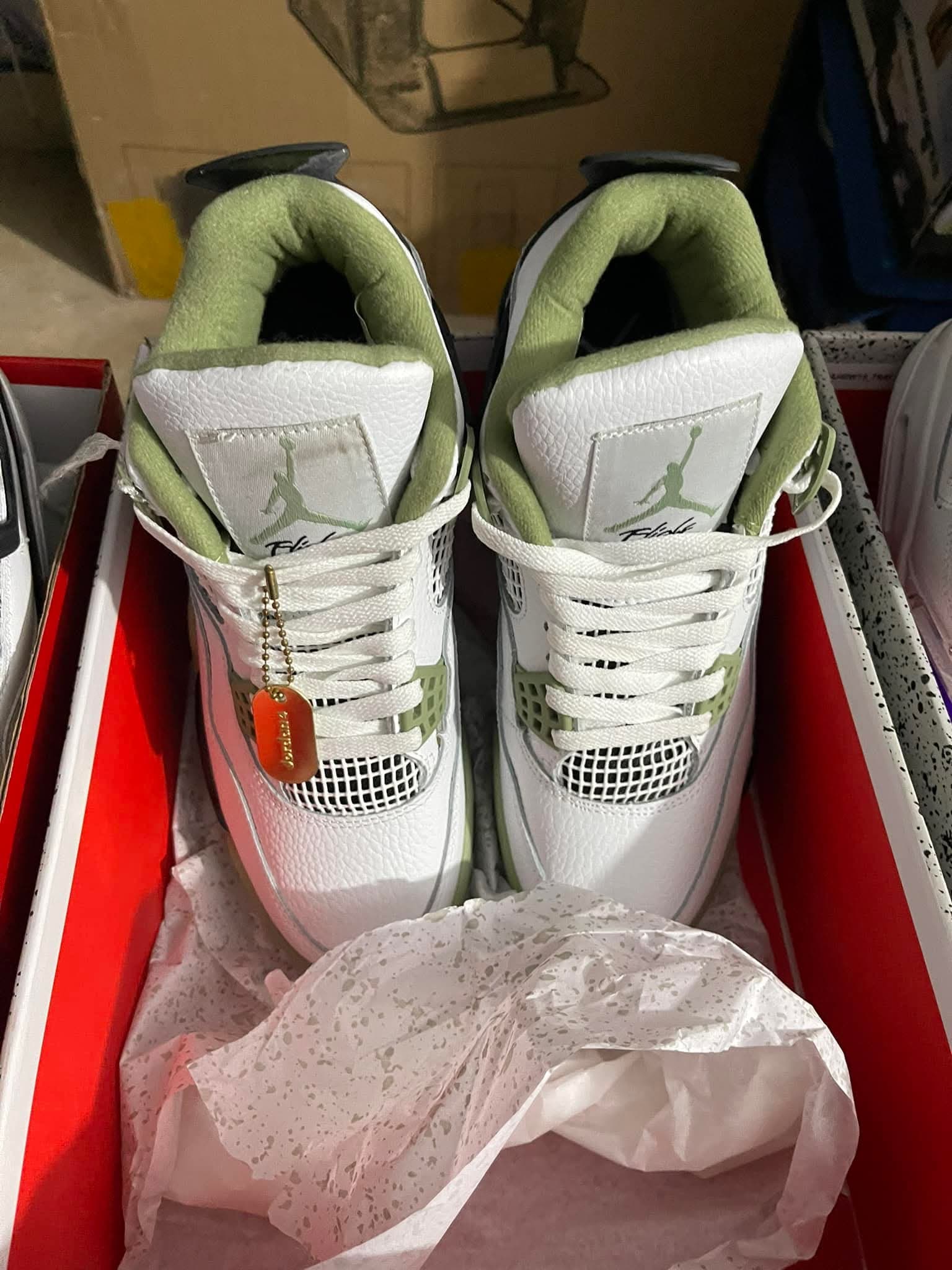 Ali Amazon lots Nike Air Jordan 1