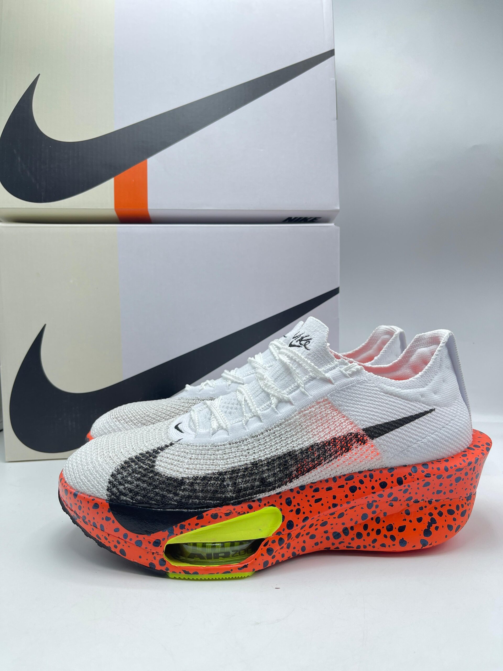 Ali Amazon lots, Nike Alphafly 3 premium