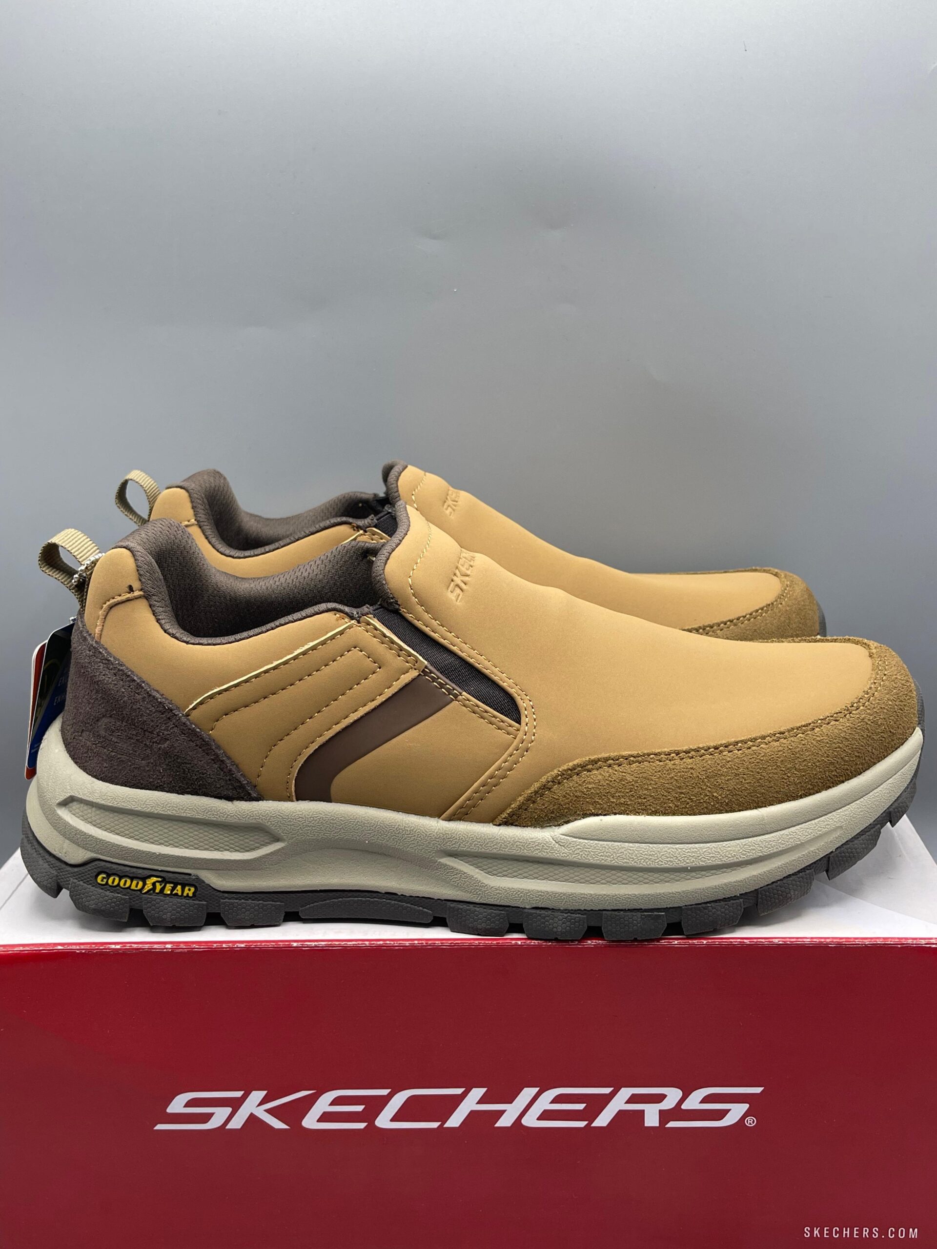 Ali Amazon lots, Skechers for mens