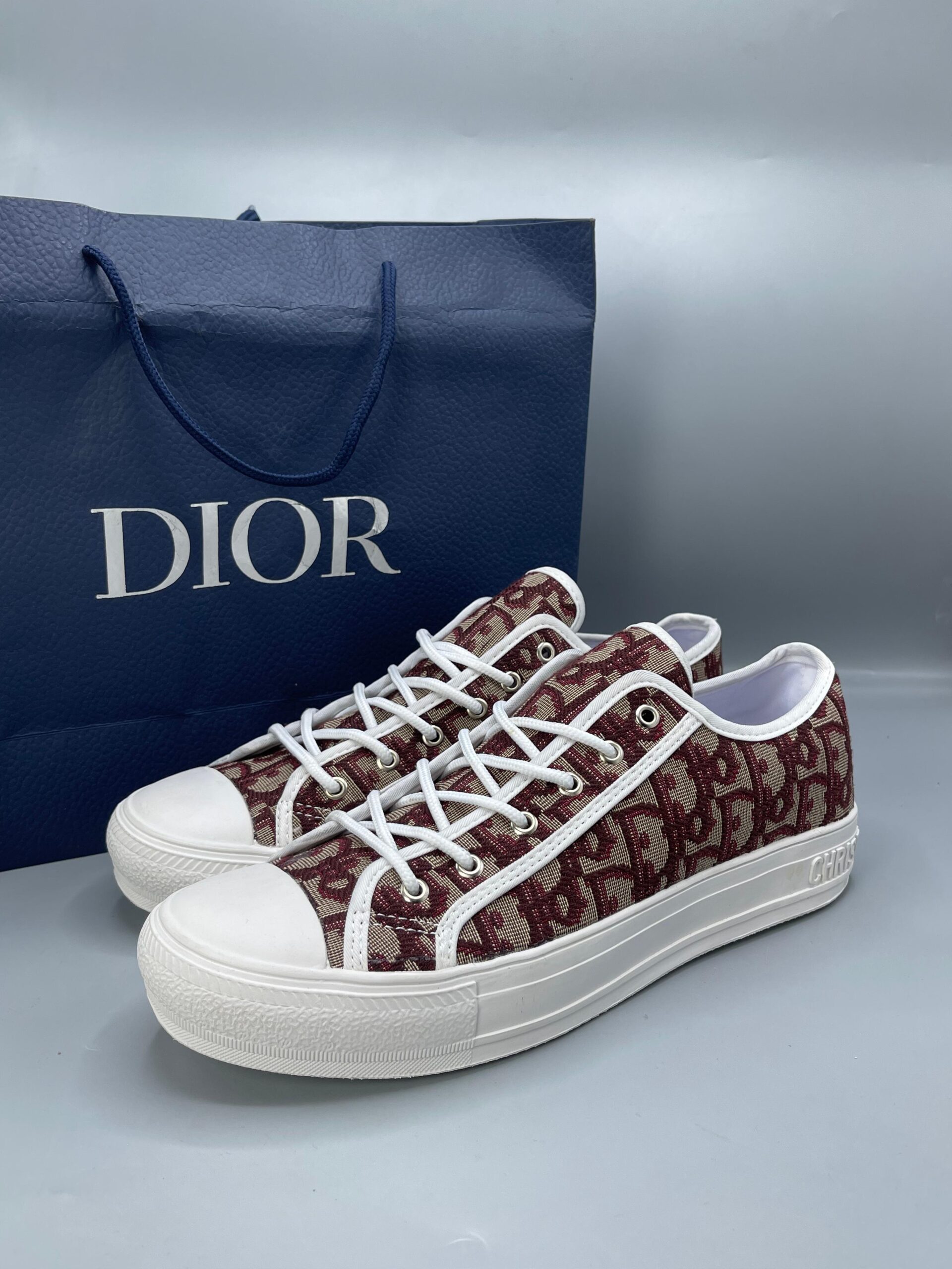 Ali Amazon lots, Sneakers Christina Dior mens sneakers