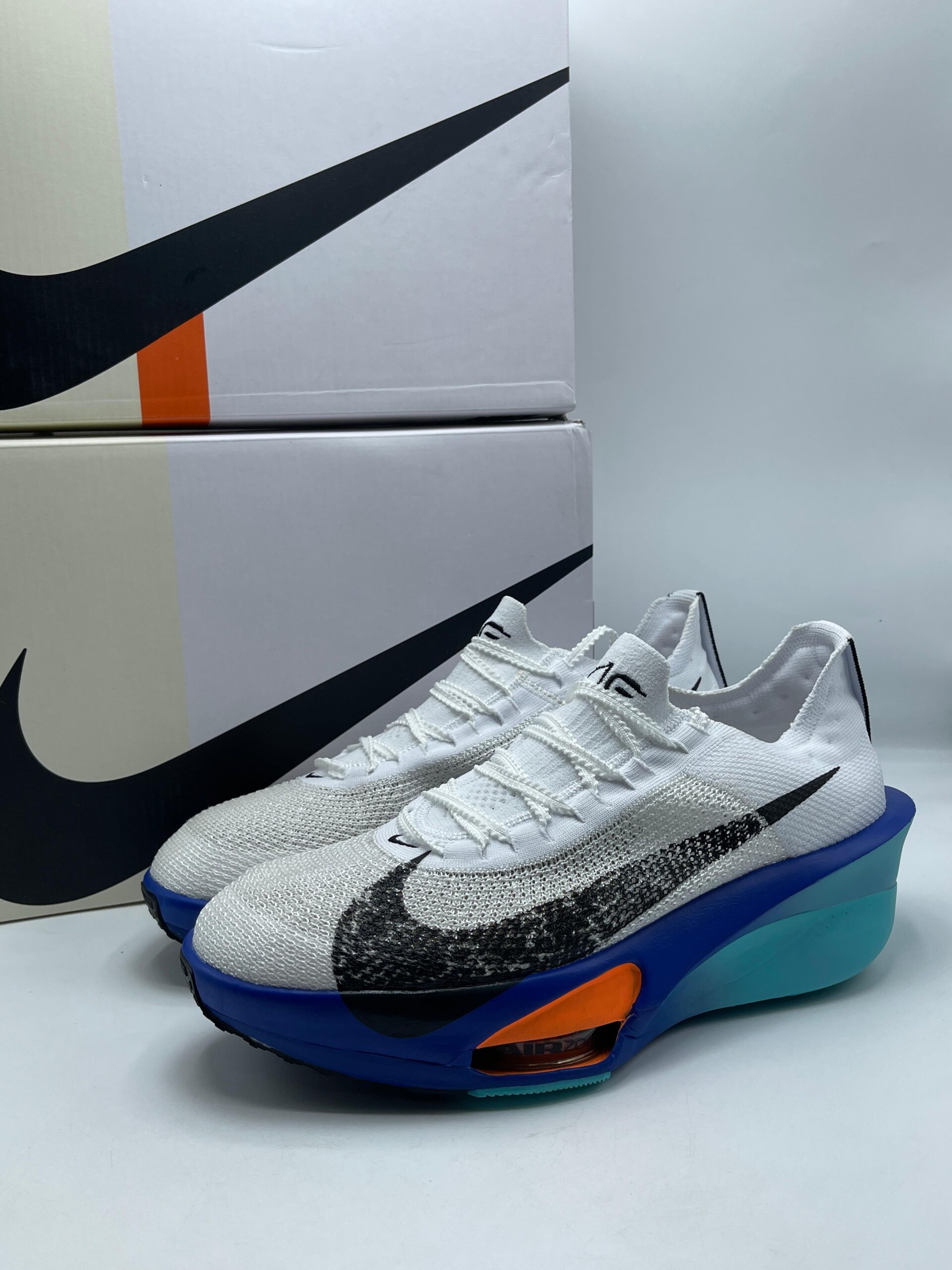 Ali Amazon lots, Nike Alphafly 3 premium