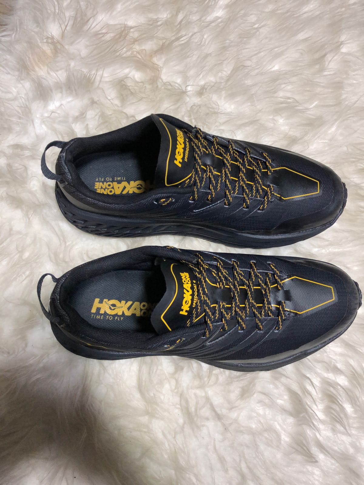 Hoka brand shoes mens sports joggers