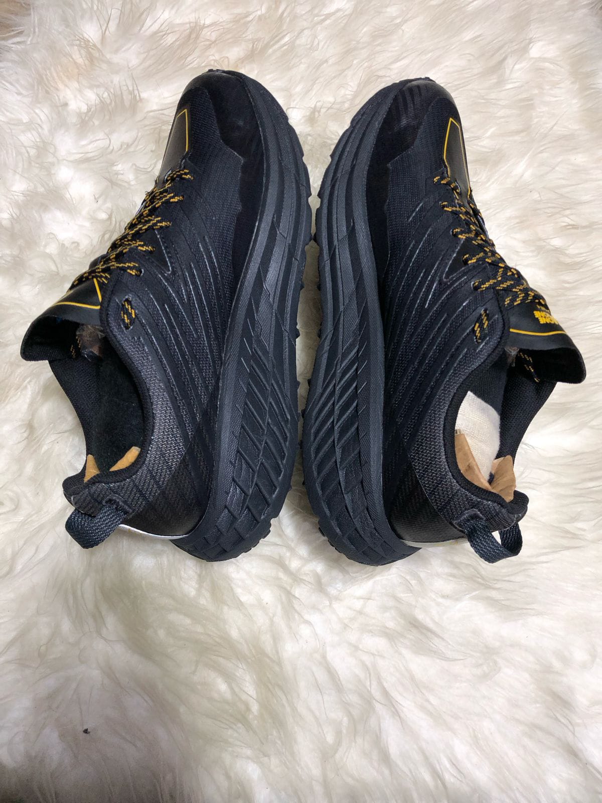 Hoka brand shoes mens sports joggers