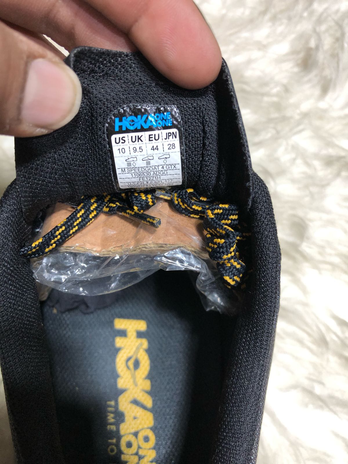 Hoka brand shoes mens sports joggers