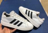 Brand Adidas 💯💯🔥 Origina shoes