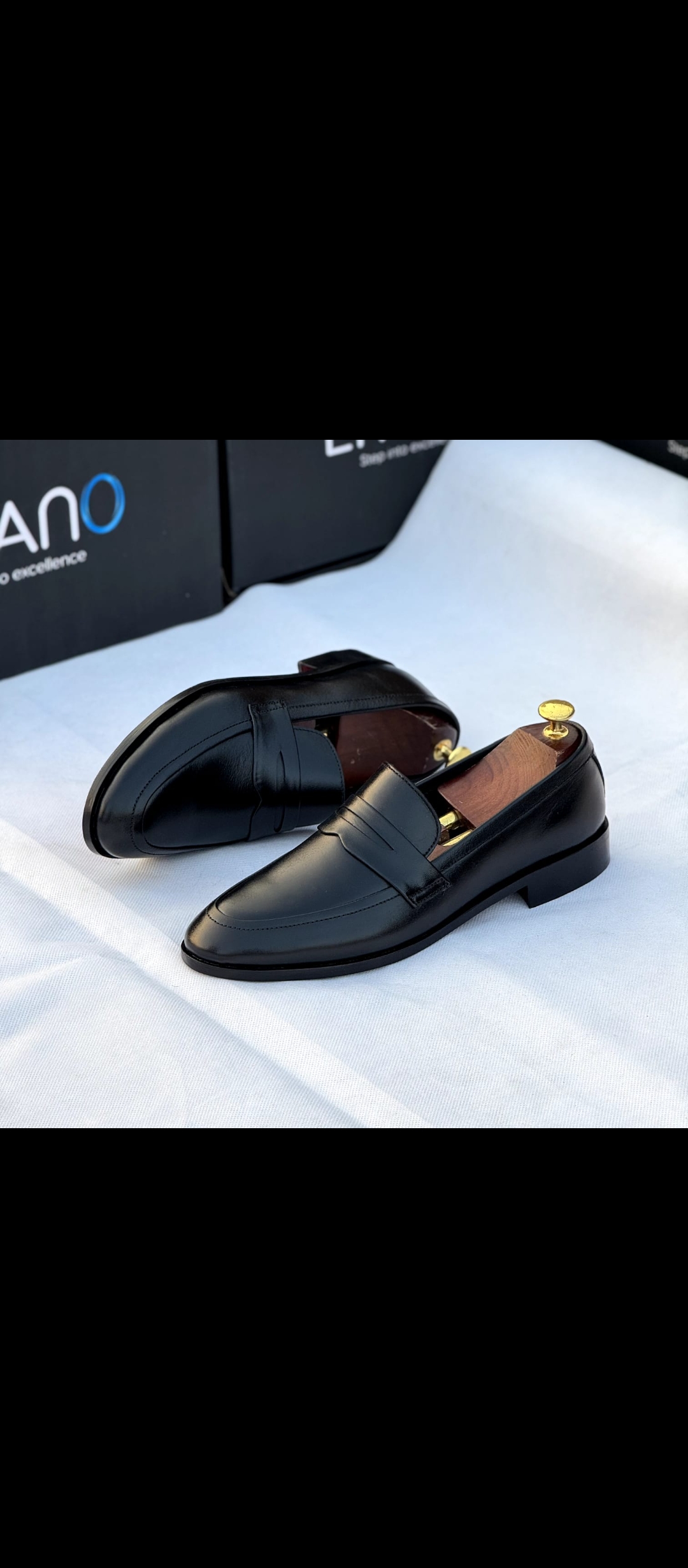 Litano store Men’s casual dress shoes