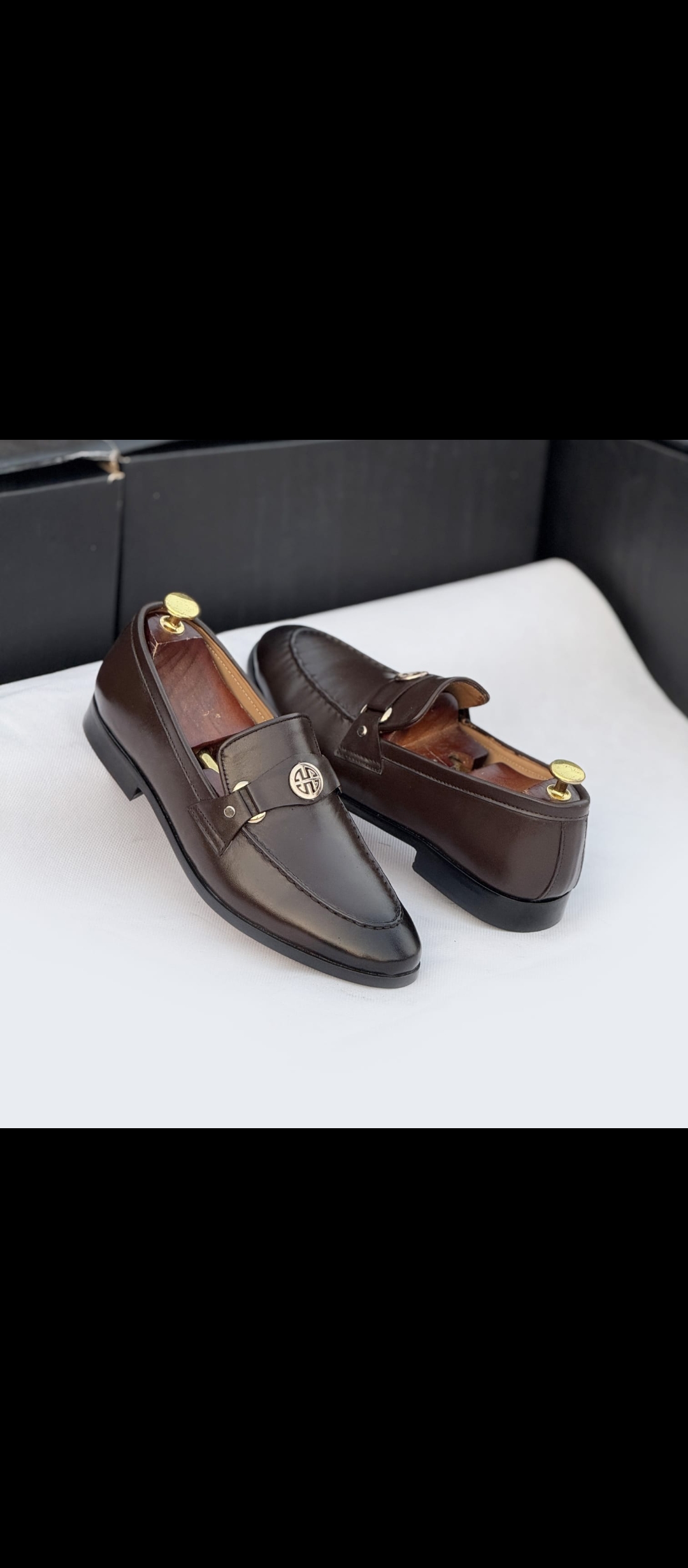 Litano store Men’s casual dress shoes