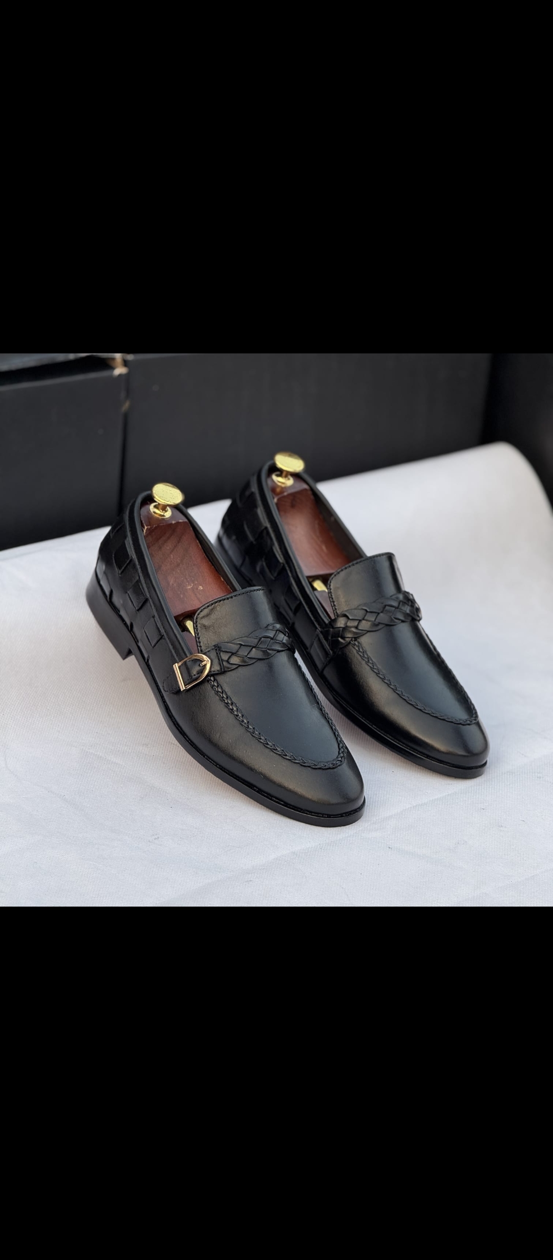 Litano store Men’s casual dress shoes