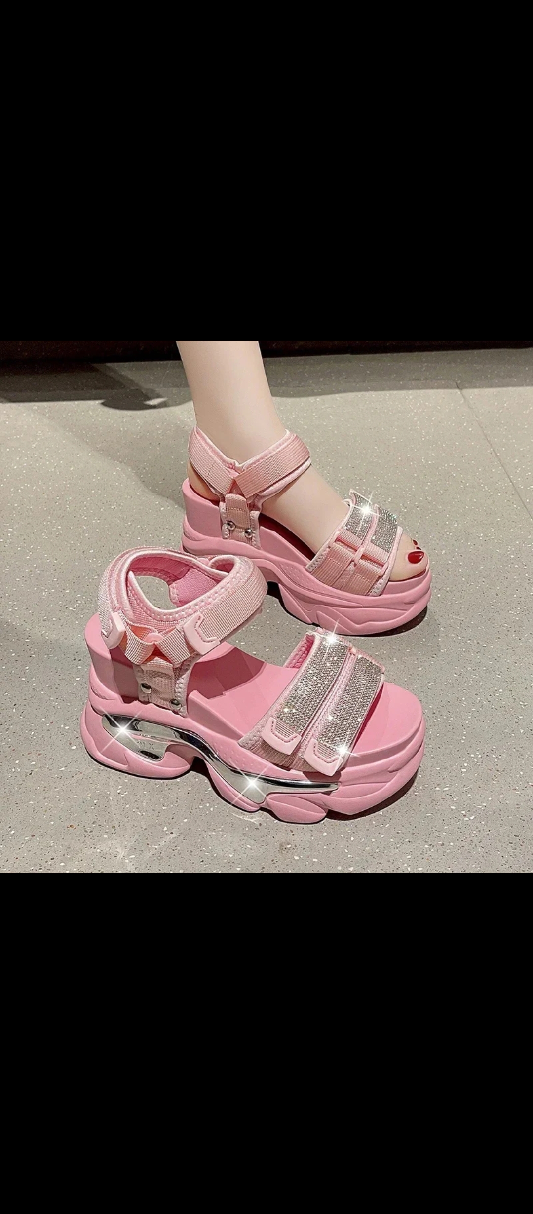 Ladies sandal high sole