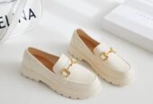 Women’s loafers shoes