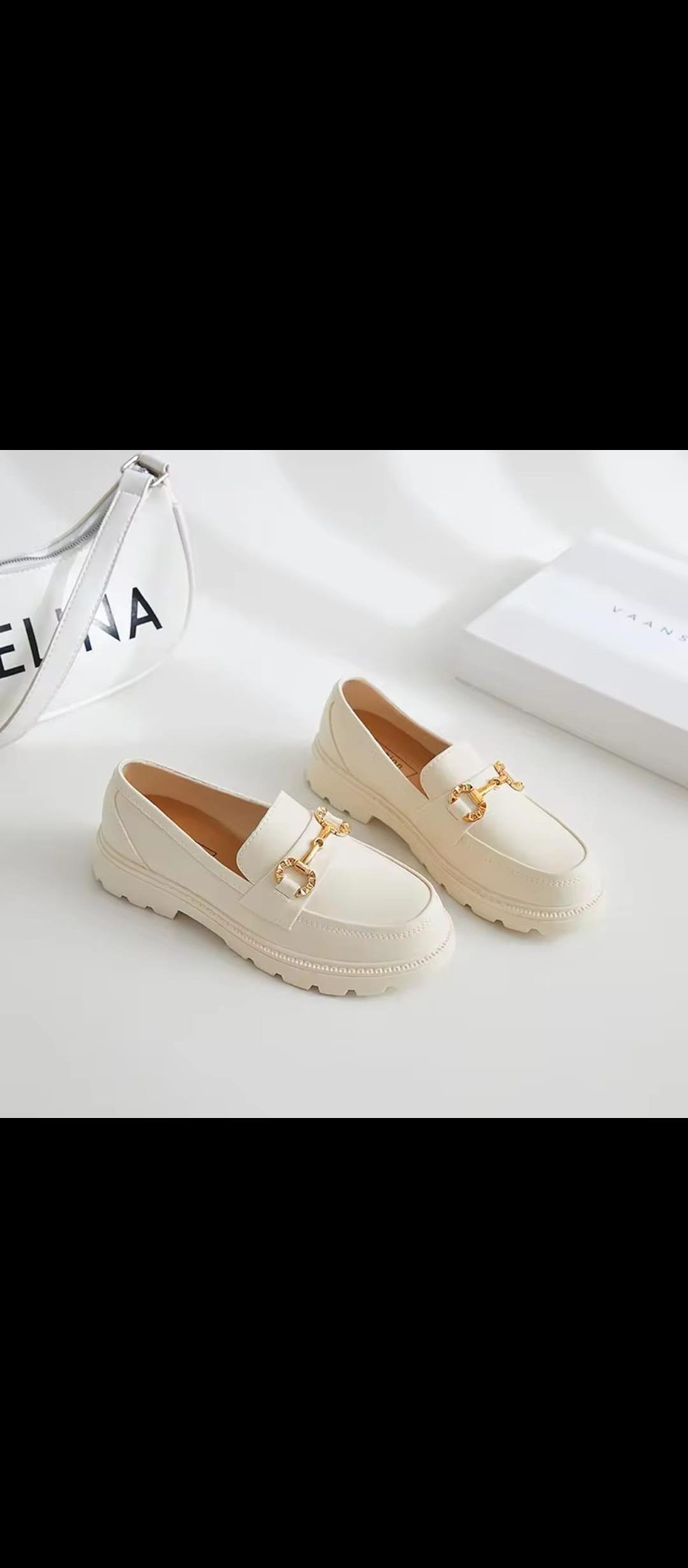 Women’s loafers shoes