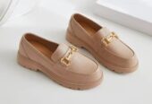 Women’s loafers shoes