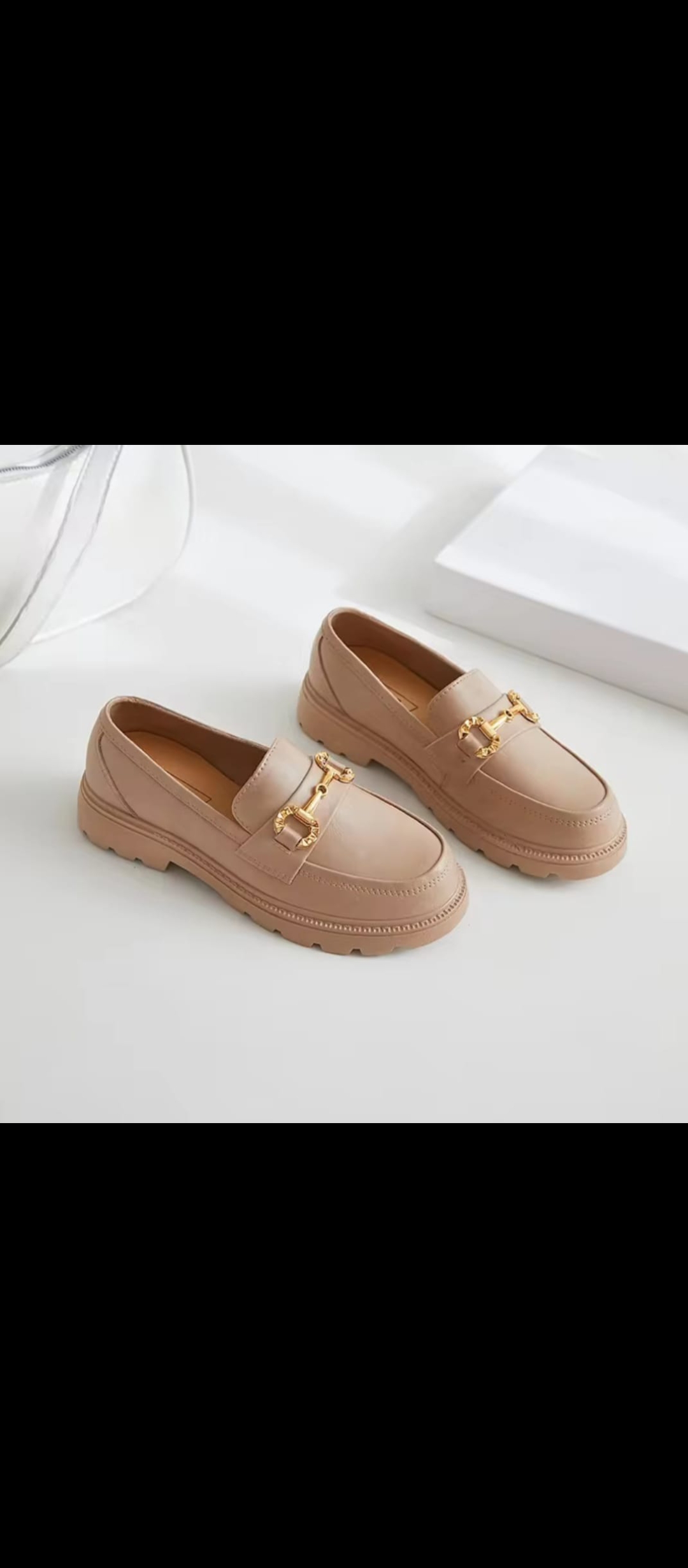Women’s loafers shoes