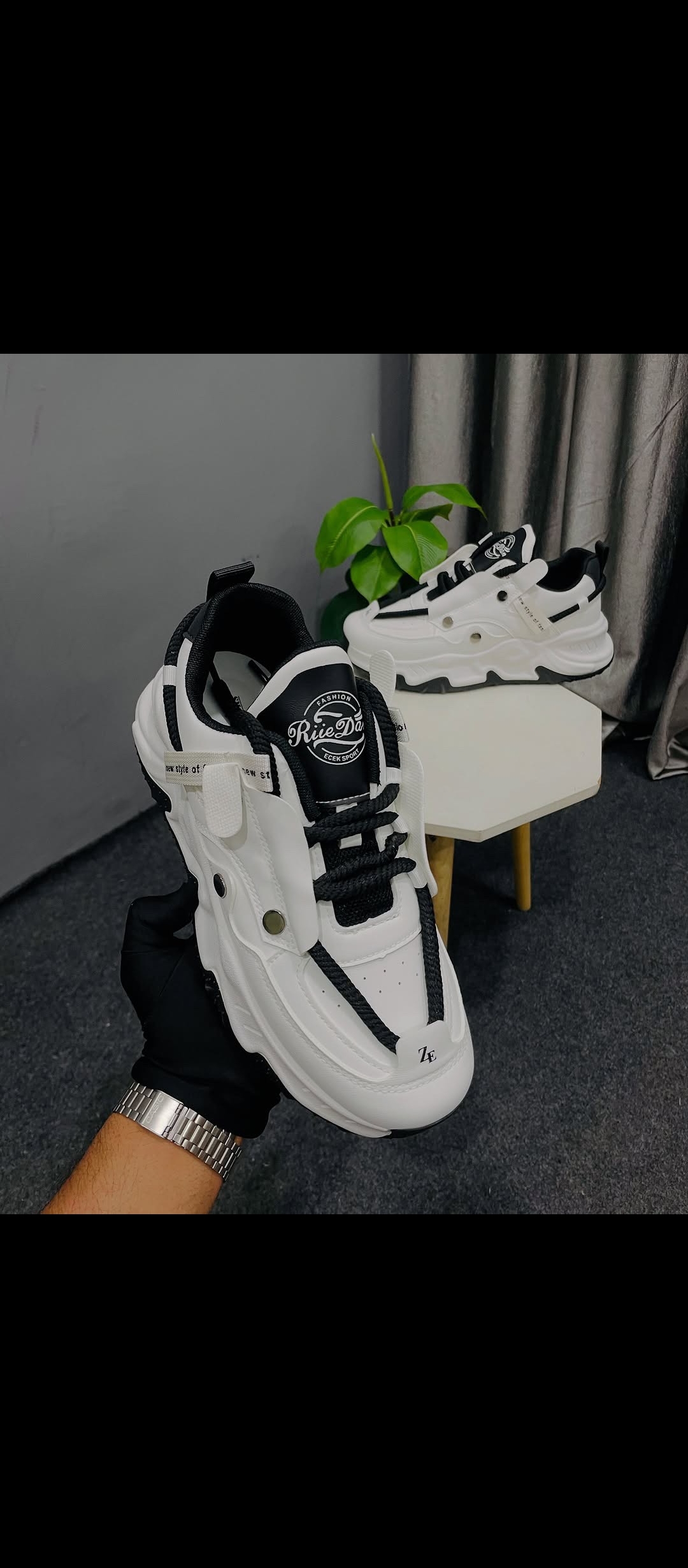 Men’s shoes sports