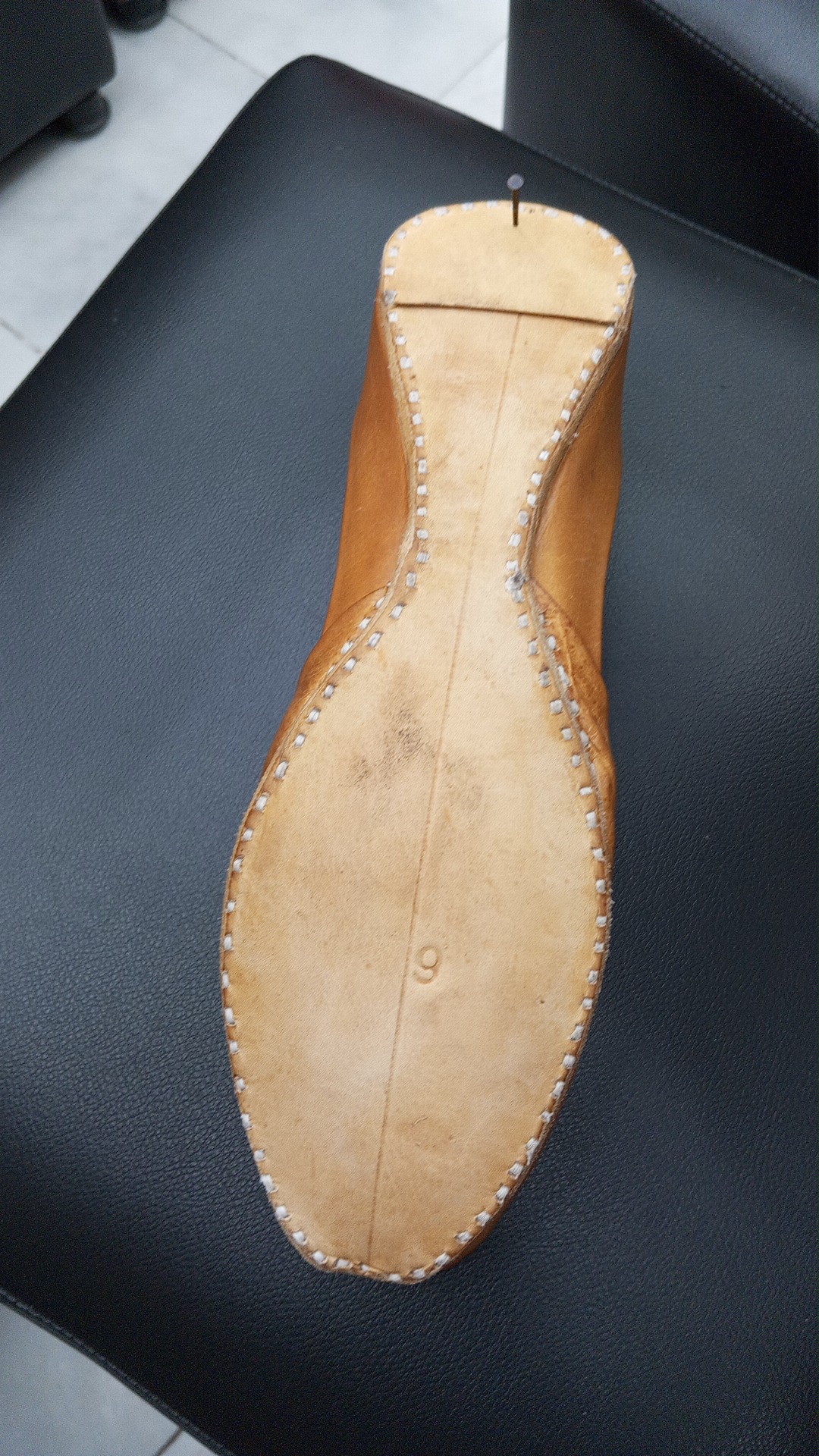 Women original leather Khussa