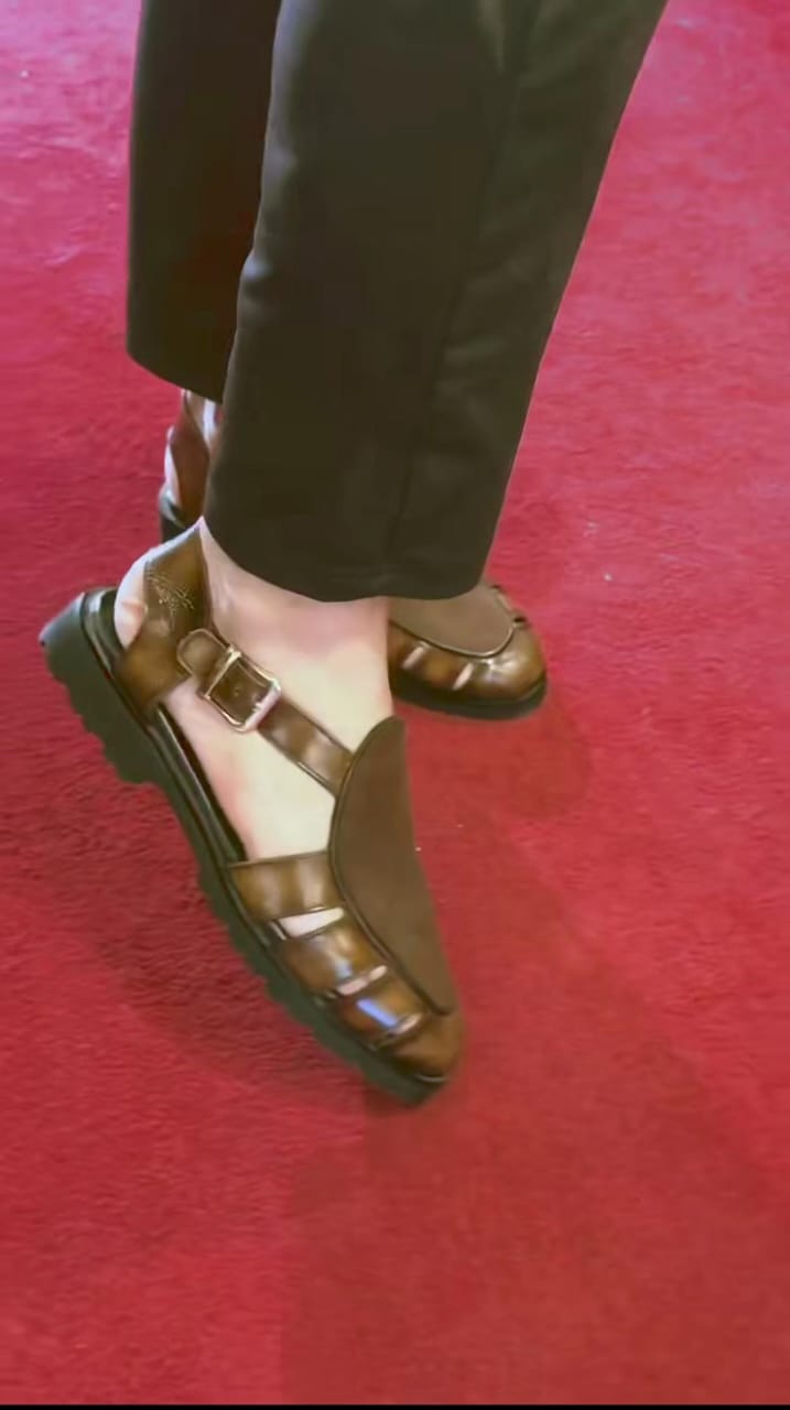 Men shoes , Peshawari chappal