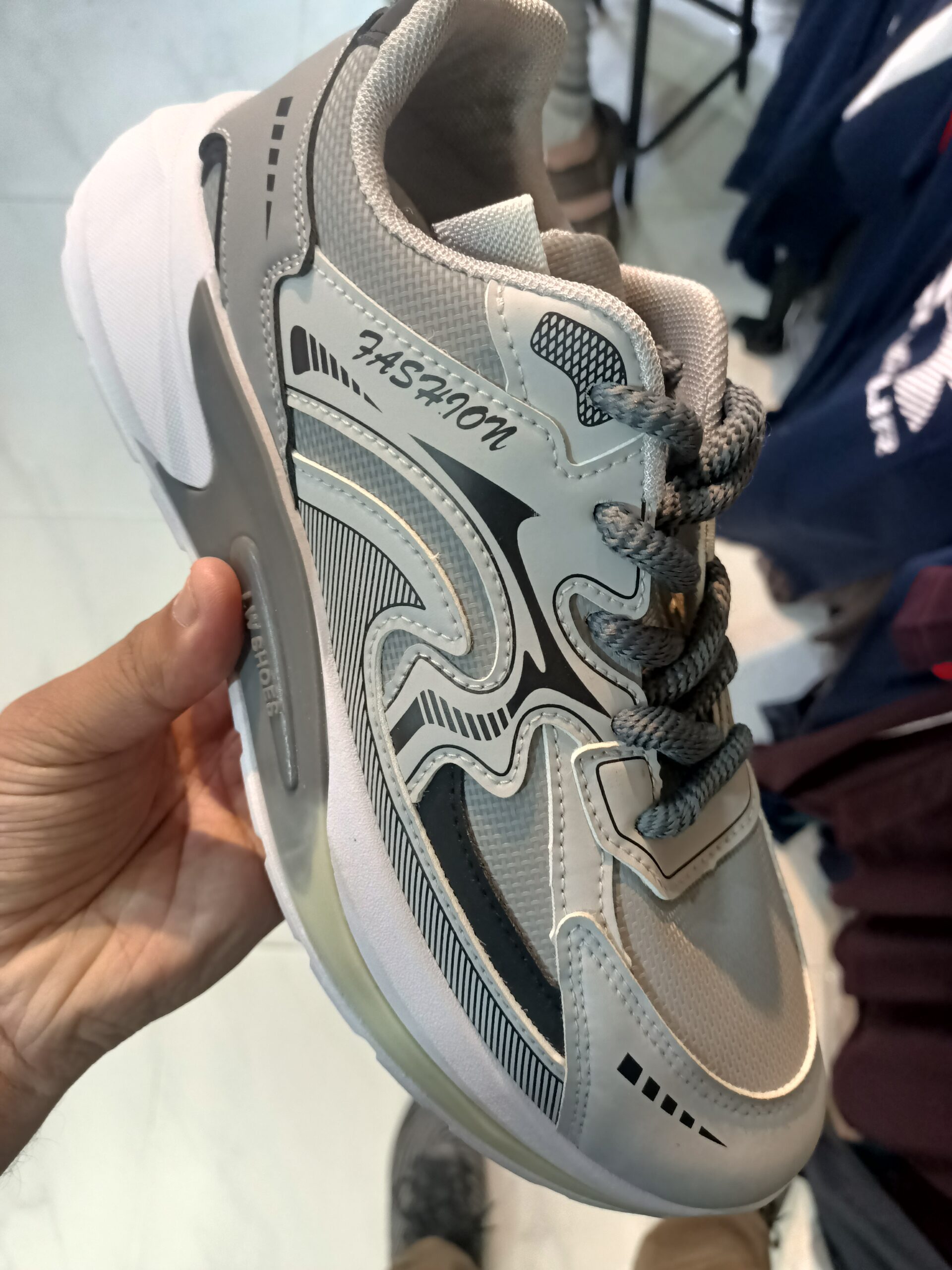 Imported brand shoes mens sports