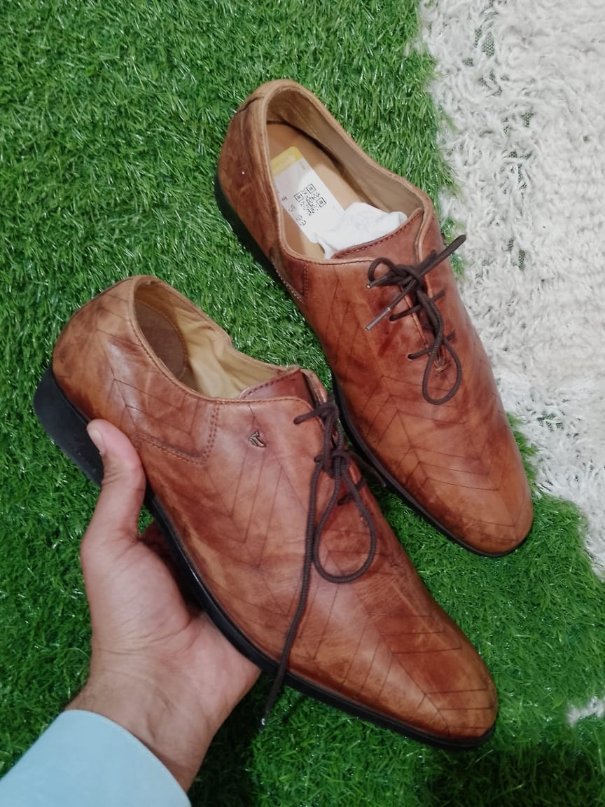 YOUNIS KHAN MEN`S CASUAL