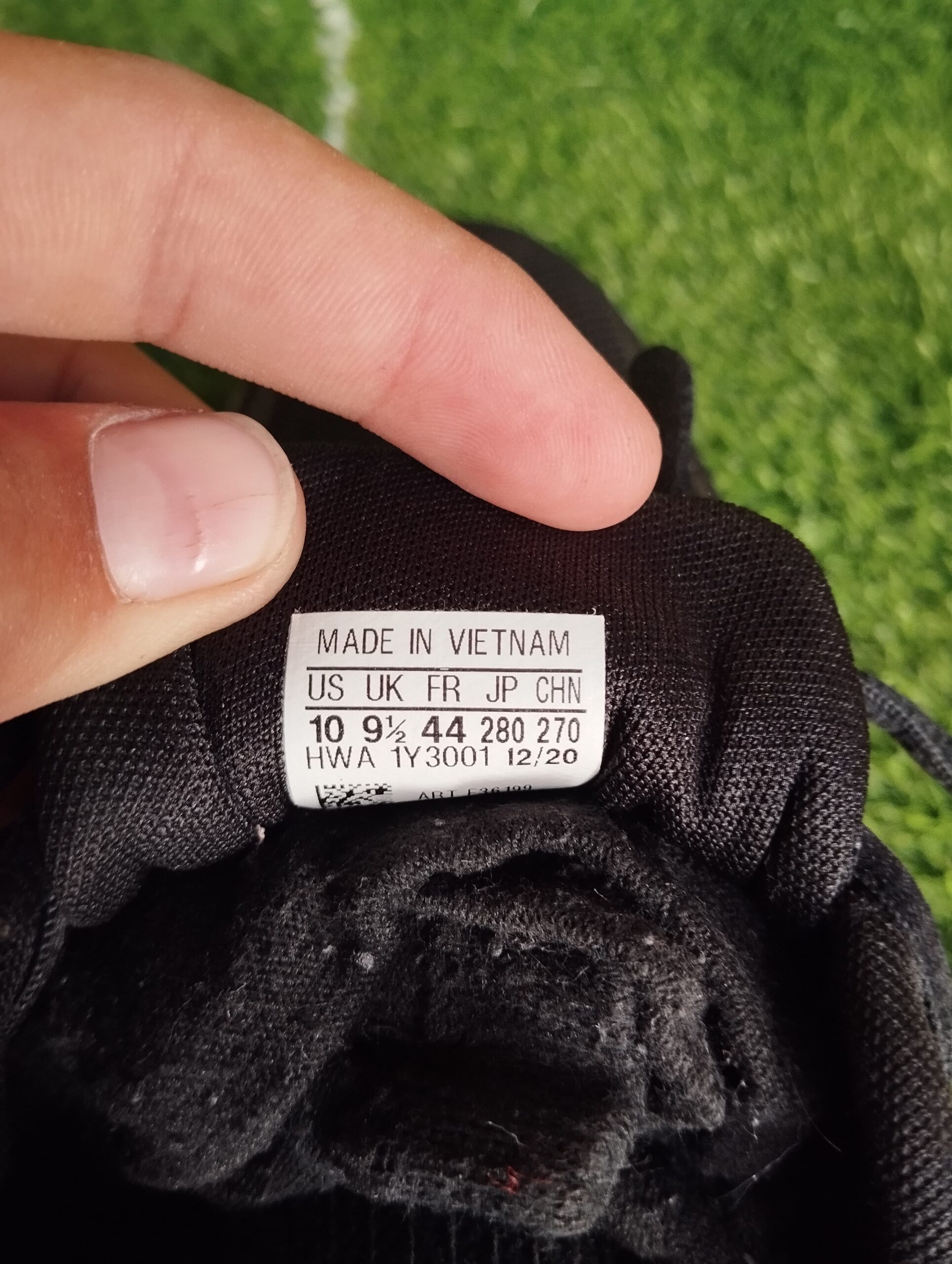 sports shoes for men