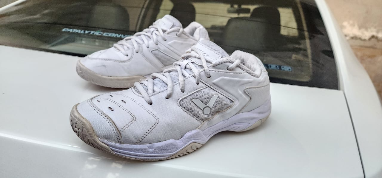 Sports shoes for mens joggers