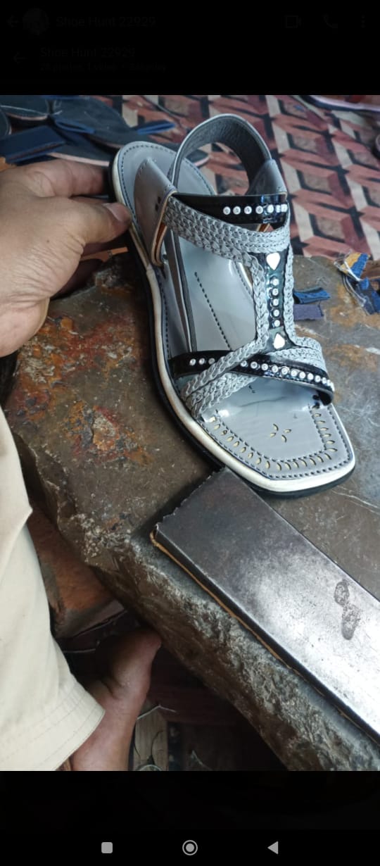 Banu shoe Kohati Chappal Leather Sandal Kheri – Stylish Comfort