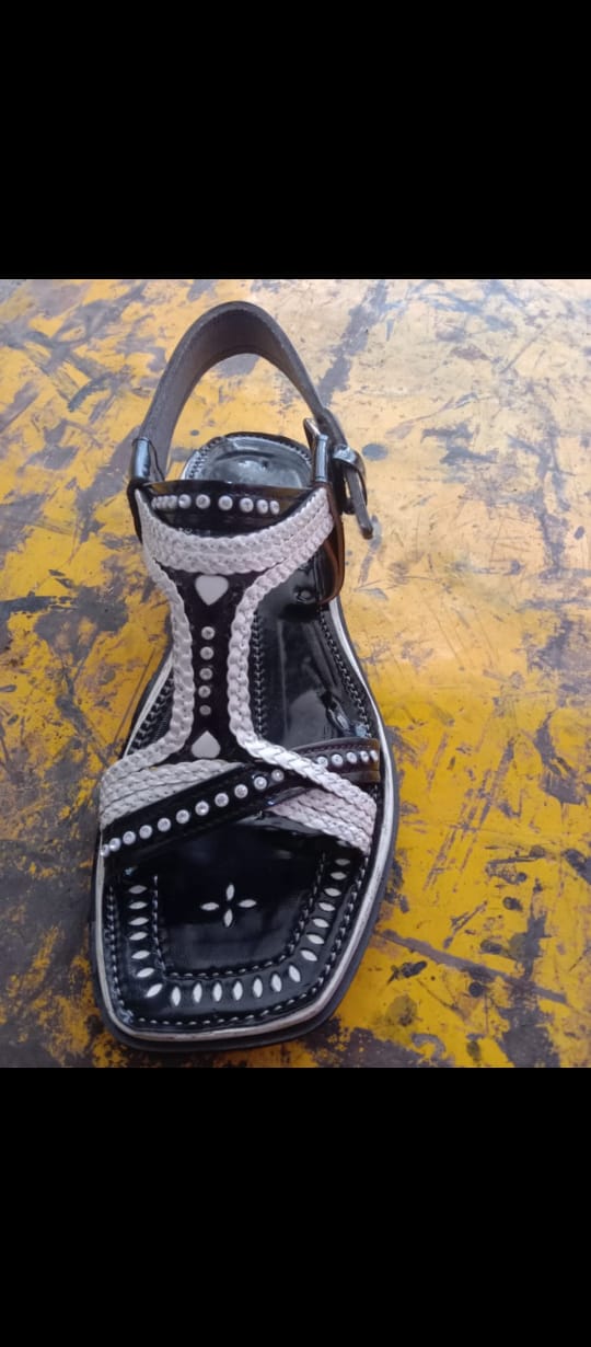 Banu shoe Kohati Chappal Leather Sandal Kheri – Stylish Comfort