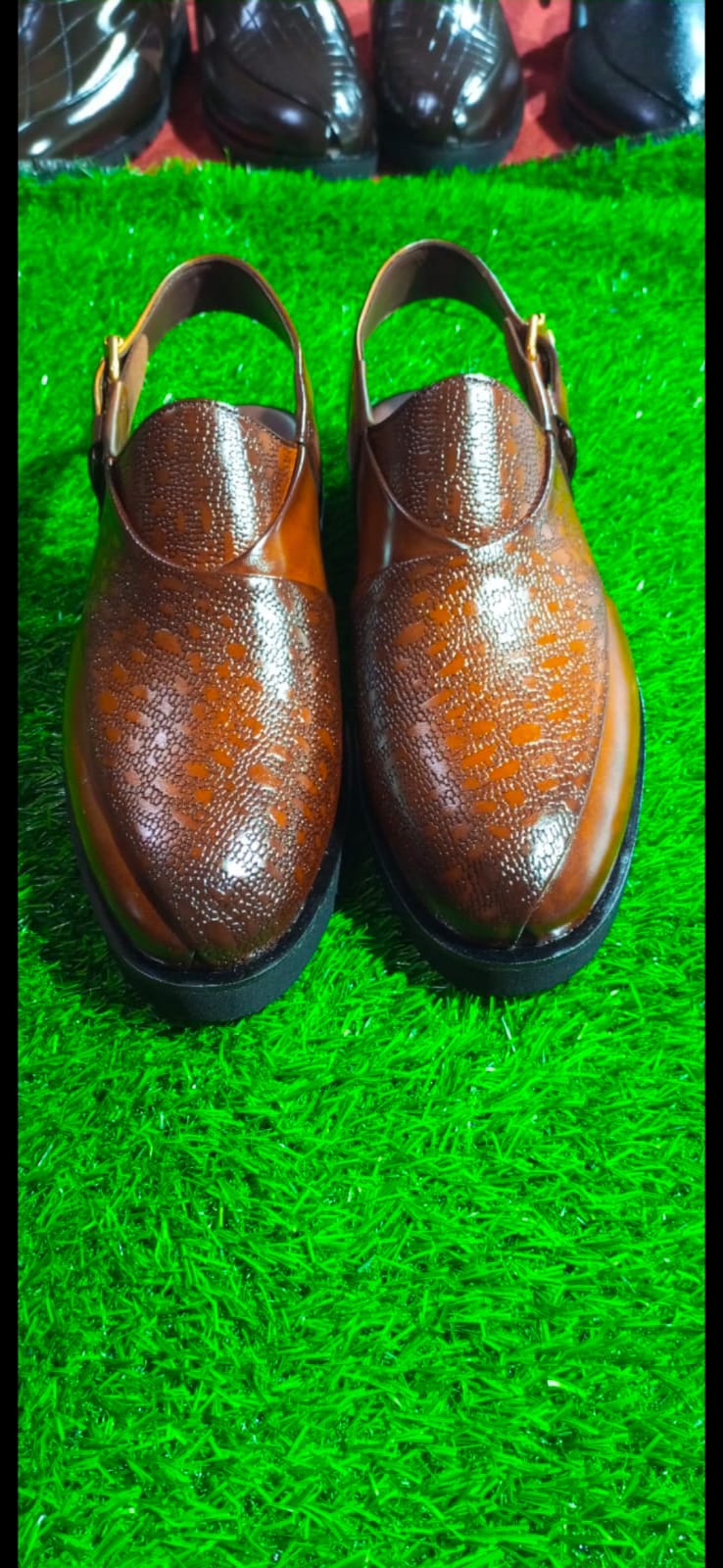 FAMOUS FOOTWEAR, Black Casual Peshawari