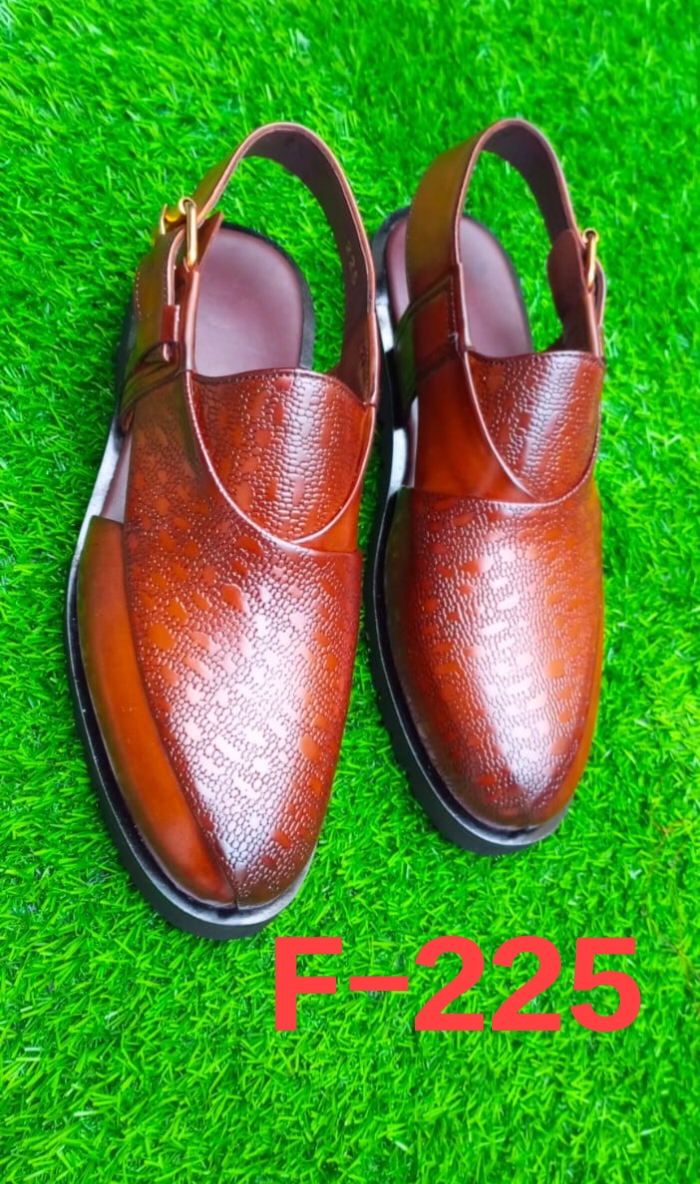 FAMOUS FOOTWEAR,Black Casual Peshawari