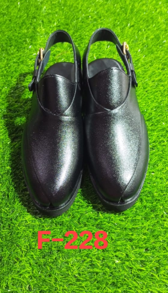 FAMOUS FOOTWEAR,Black Casual Peshawari