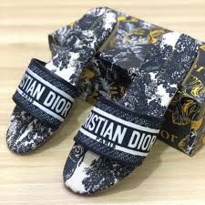 DIOR FLATS (Black Lion)