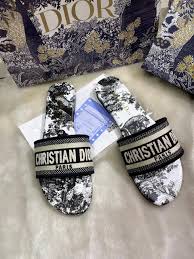 DIOR FLATS (Black Lion)