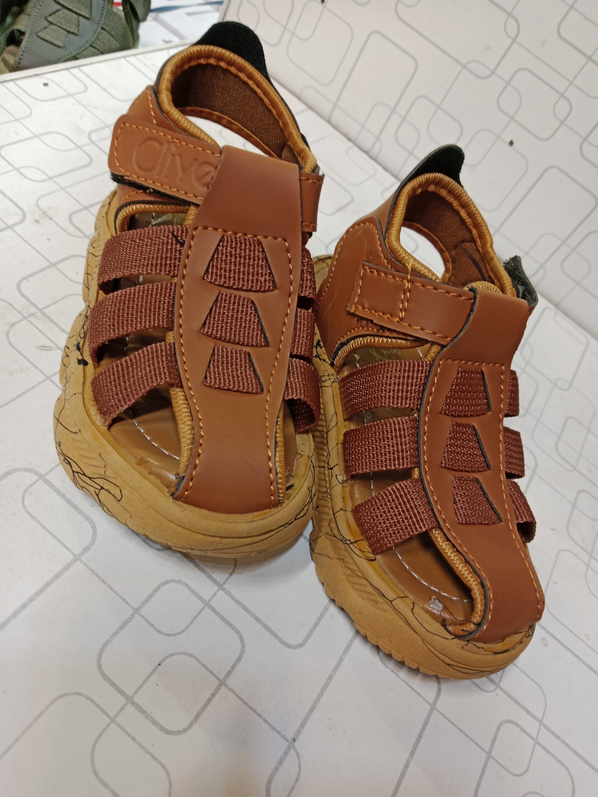 Kids sandal