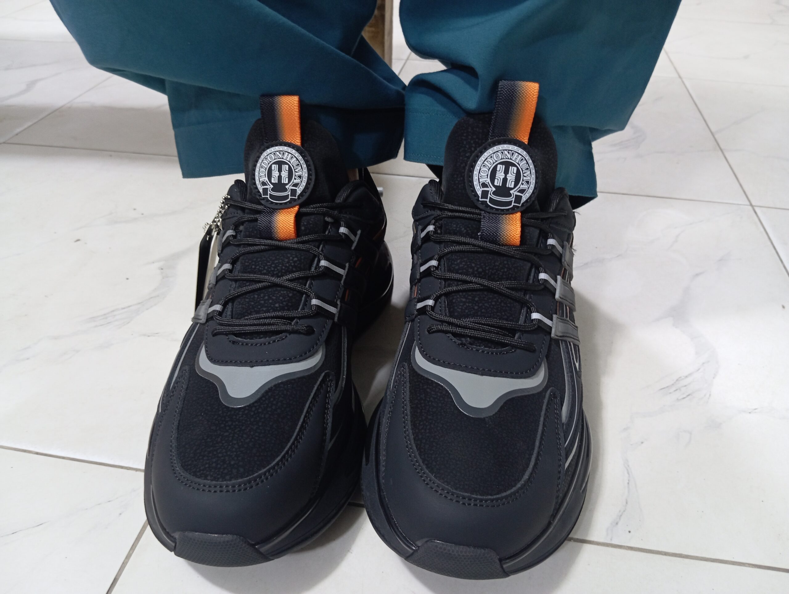 Sports Shoes men’s