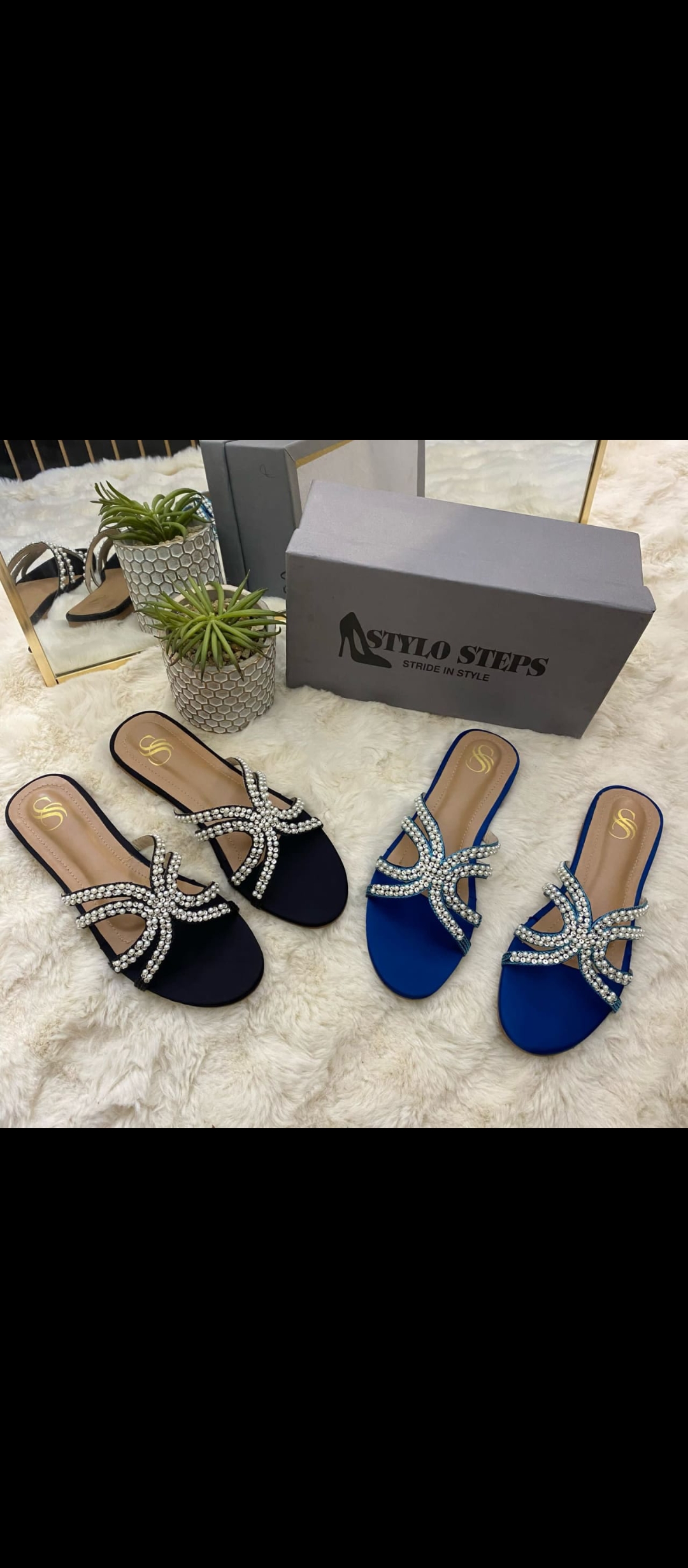 Women’s flats slippers