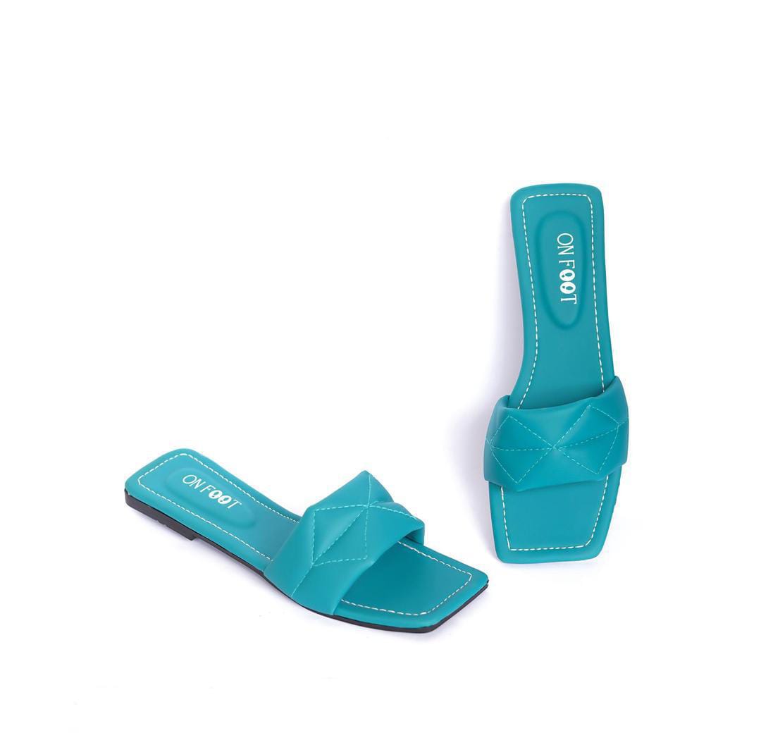 Women’s flats slippers